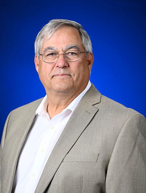 Scott S Knight