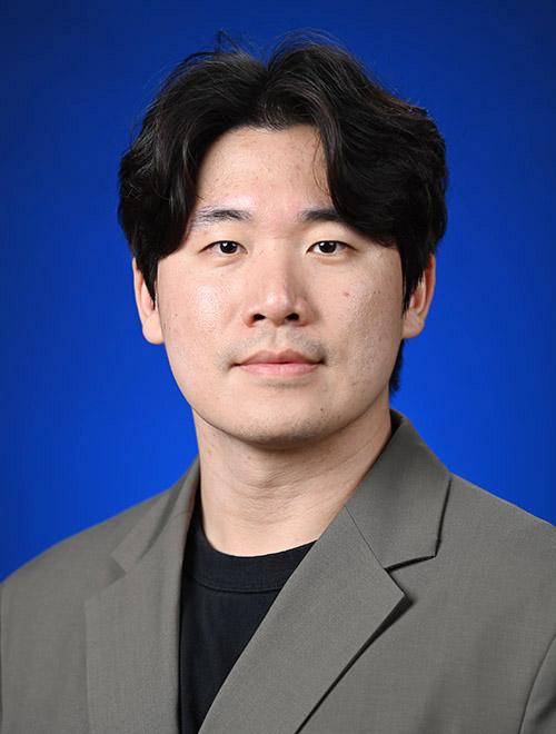 Chang-Hee Whang