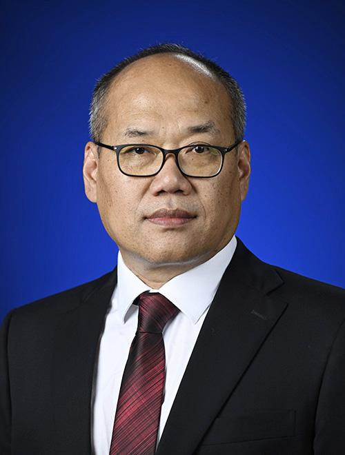 Xiaopeng Zhao